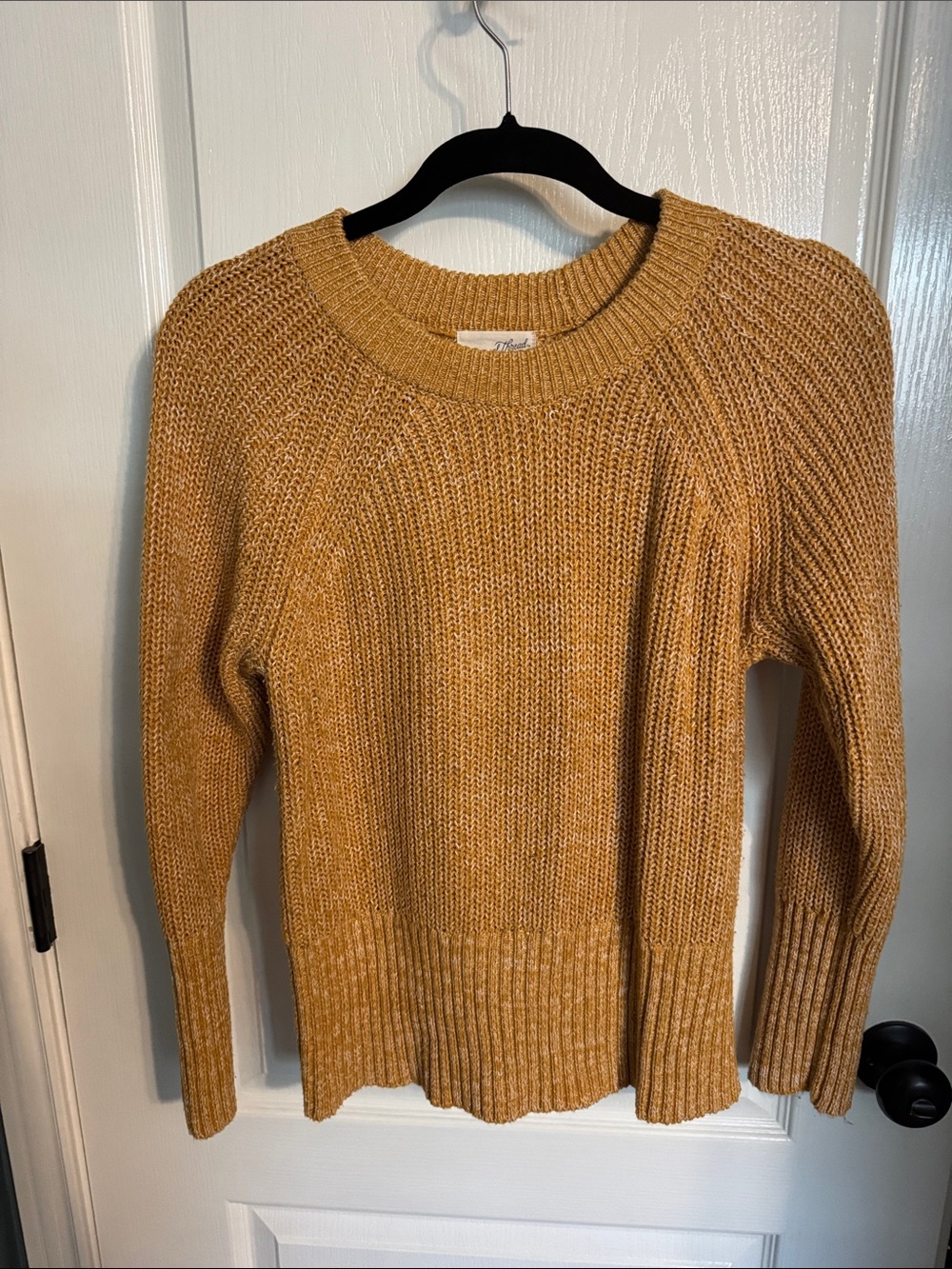 Universal Thread Women's Mustard Crewneck Sweater
